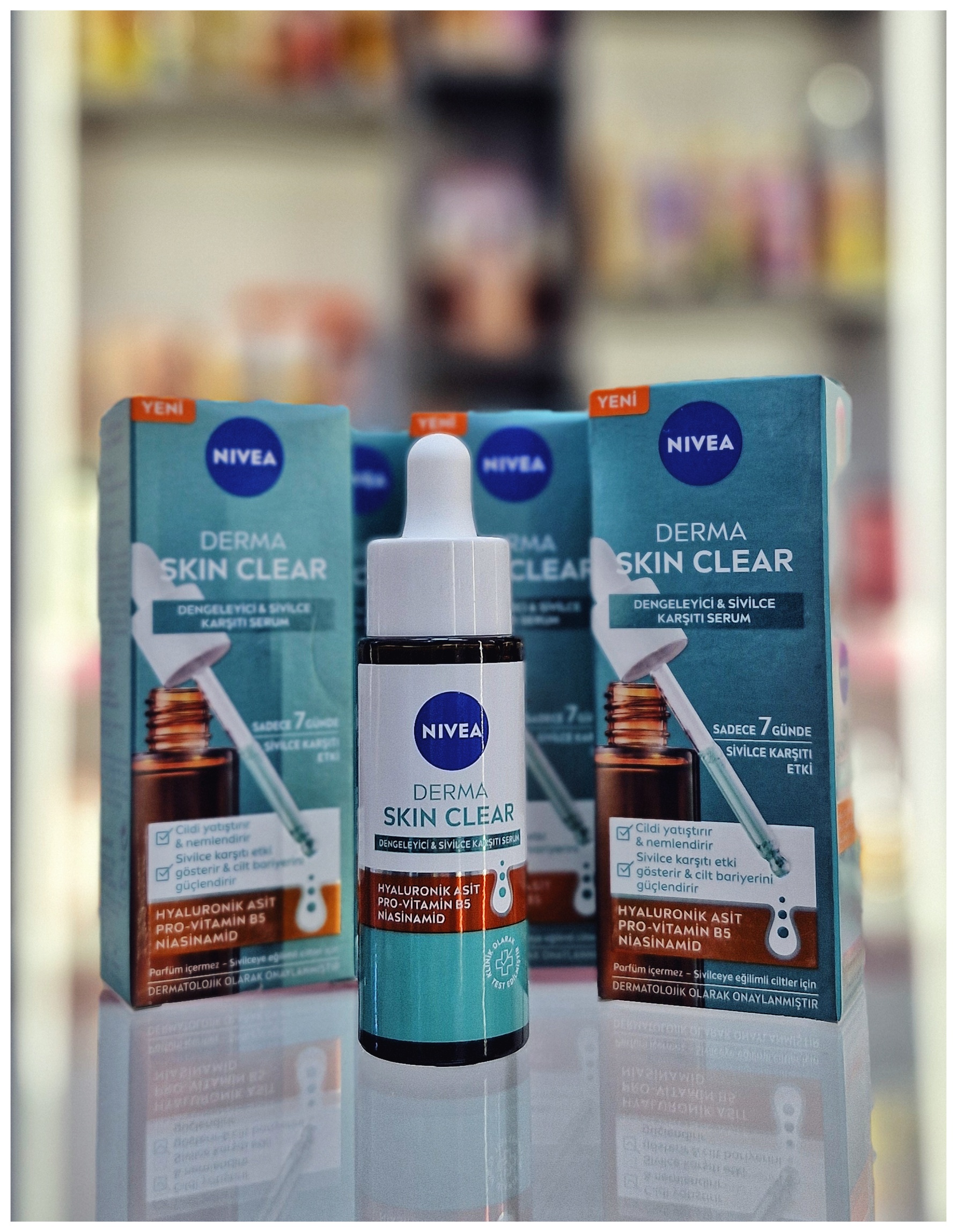 سرم نیوآ Derma Skin Clear